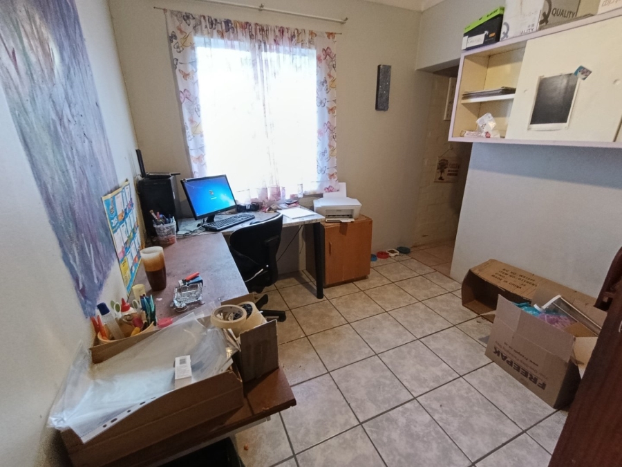 3 Bedroom Property for Sale in Uitsig Free State